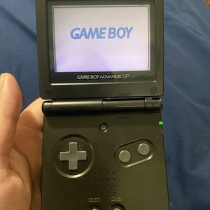 Game boy advanced sp Nintendo system works perfectly fine. All buttons work.